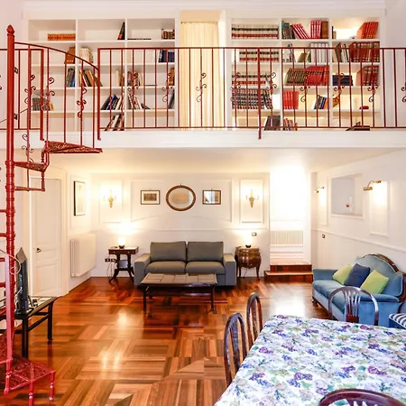 Via Tommaso Caravita 6 Apartment Naples