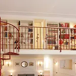 Appartement Via Tommaso Caravita 6