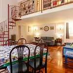Appartement Via Tommaso Caravita 6
