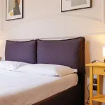 Appartement Via Tommaso Caravita 6