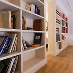 Appartement Via Tommaso Caravita 6