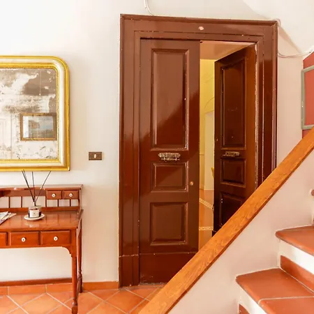 Apartmán Via Tommaso Caravita 6 Neapol