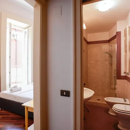 Apartmán Via Tommaso Caravita 6 *