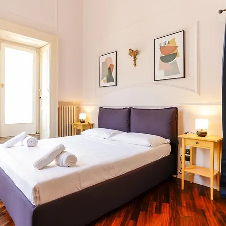 Via Tommaso Caravita 6 Apartmán Neapol