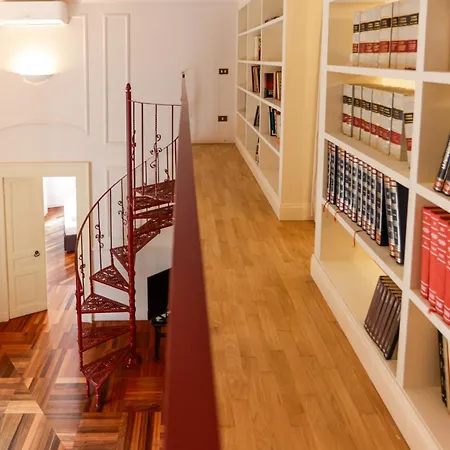 Via Tommaso Caravita 6 Apartmán Neapol